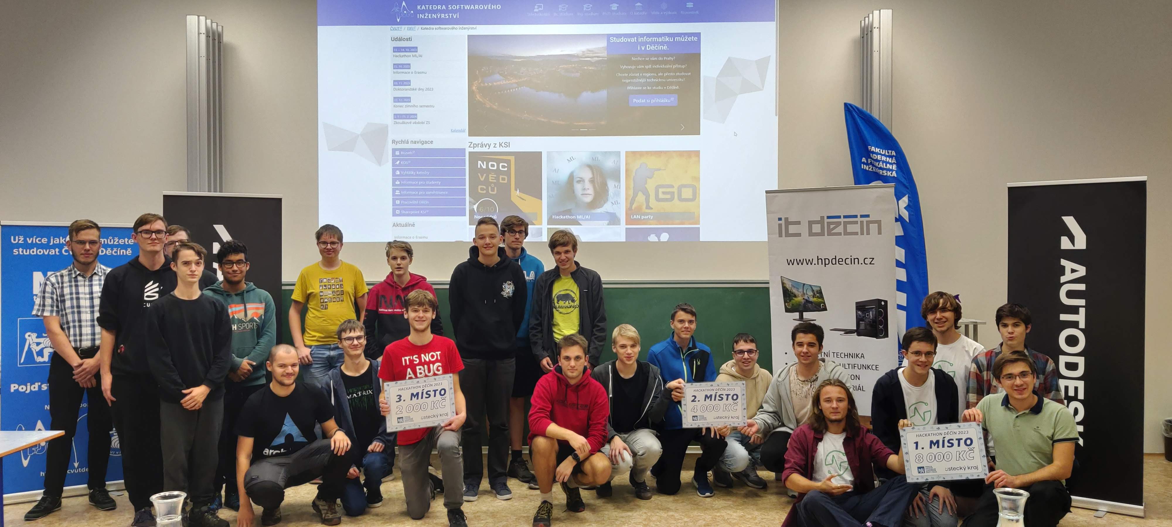 Fotka výherců hackathonu